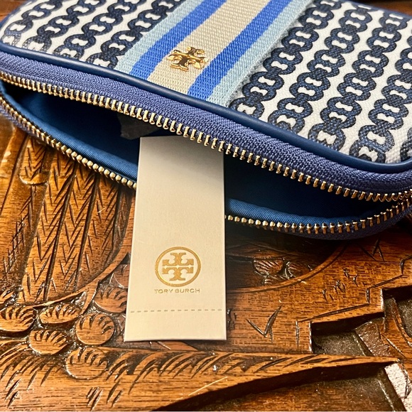 NWT AUTHENTIC TORY BURCH Gemini Link Wristlet Wallet - Picture 4 of 10